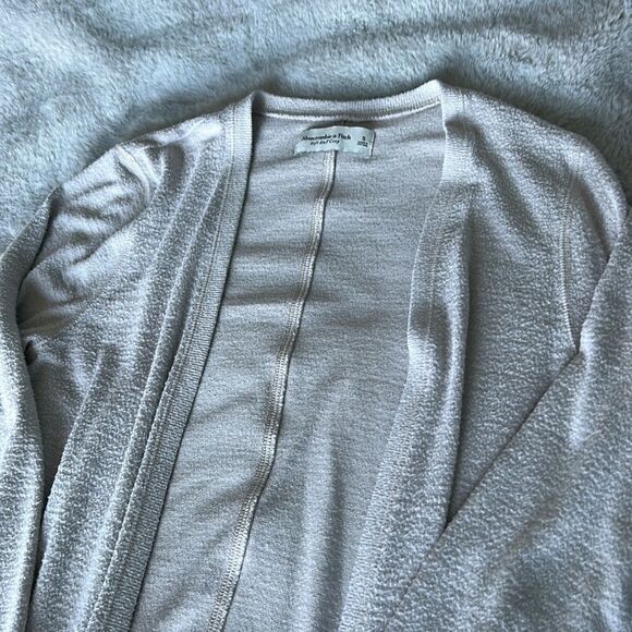 Soft and Cozy Cardigan - Picture 4 of 5